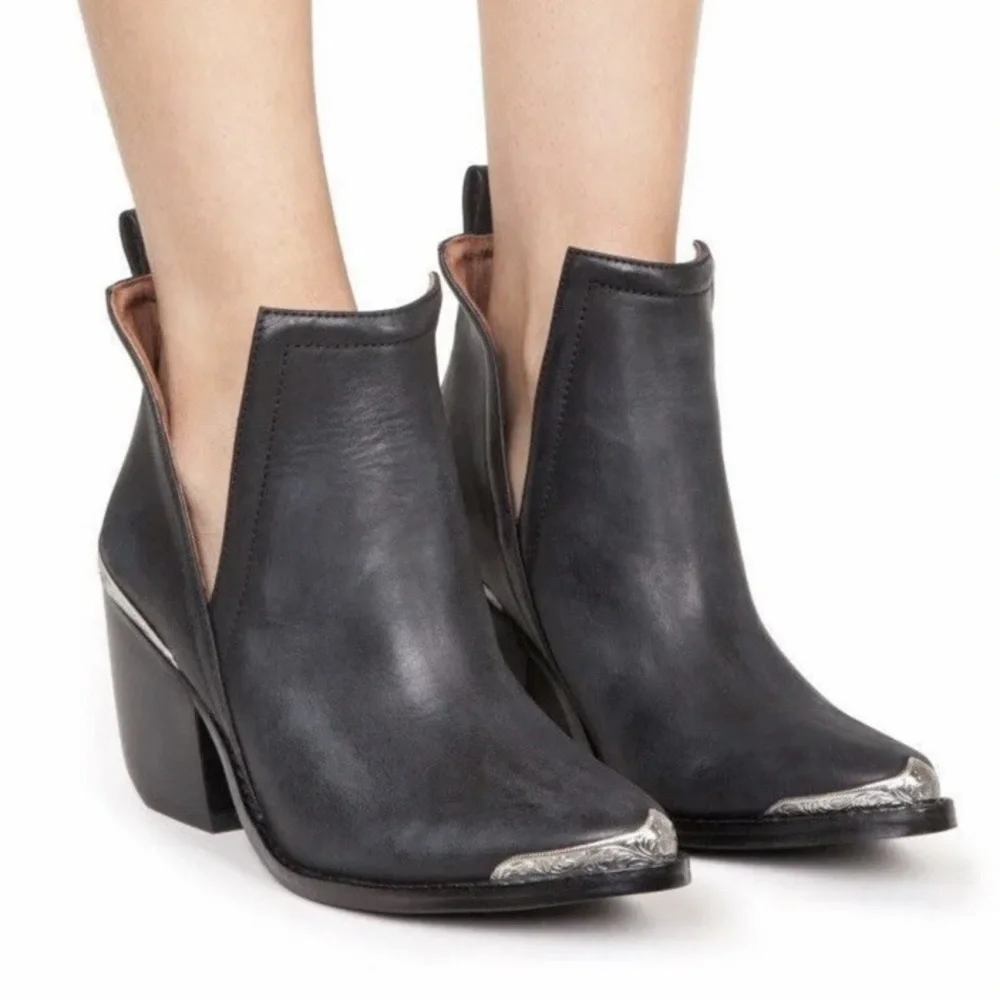 Jeffrey Campbell sz 7 Cromwell Cutout Western Boot black Leather metal Accents